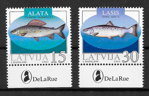 colección selos fauna Letonia 2003