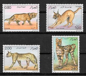 sellos gatos y perros de Argelia 1986