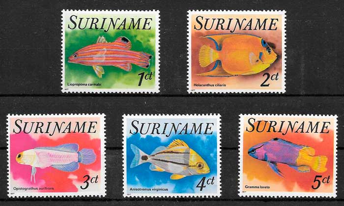 sellos fauna Surinam 1977