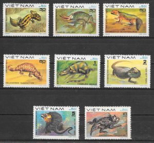 filatelia colección fauna Viet Nam 1983