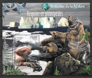 colección sellos fauna Burundi 2012