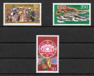sellos temas varios China 1997